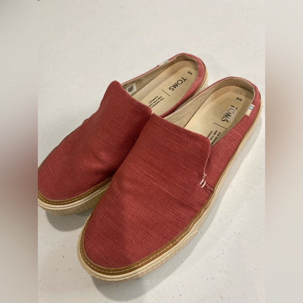 Toms Heritage Sunrise Slip ons